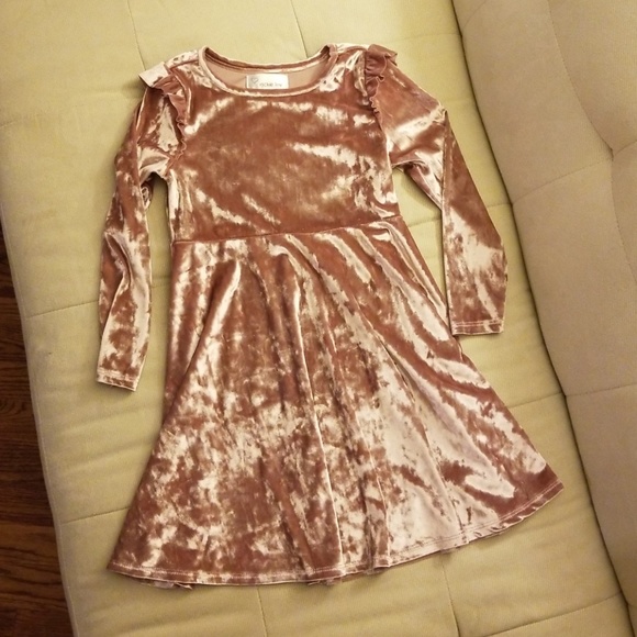nickie lew Other - Girls velvet dress nickie lew Other - Girls velvet dress